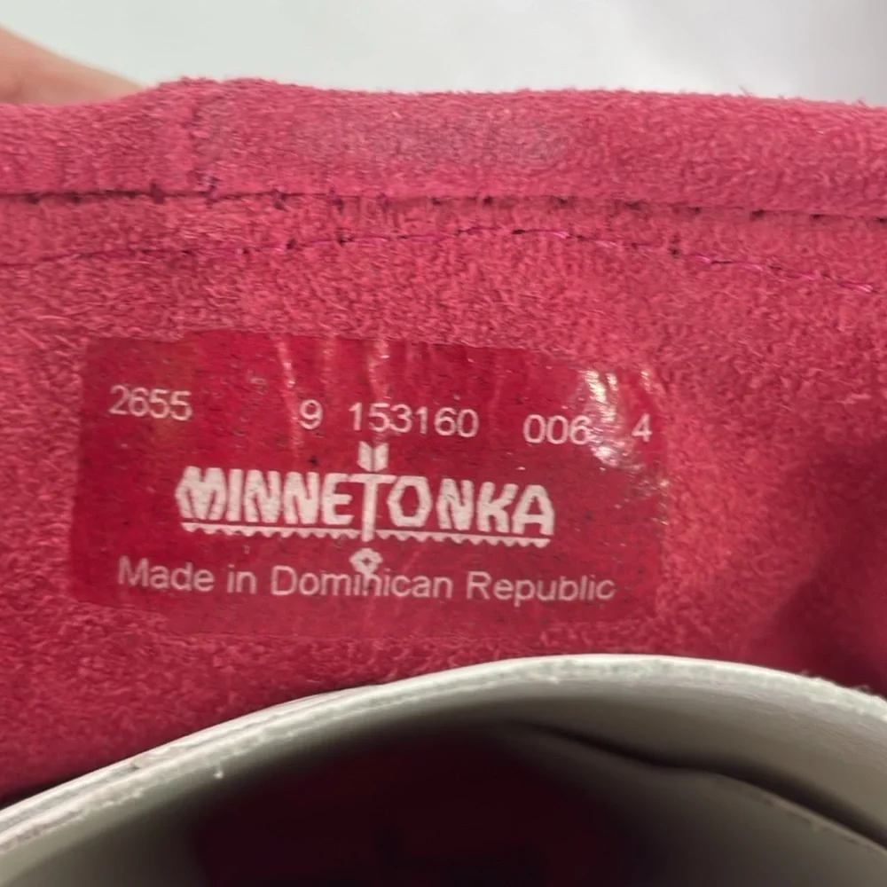 Minnetonka preowned zip